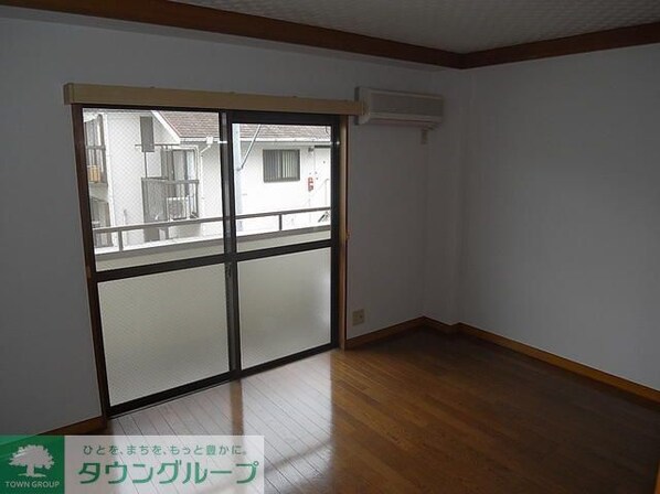 ヴィラ市ヶ尾の物件内観写真